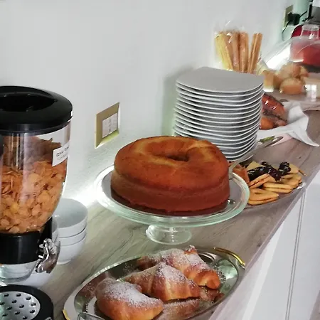 Fiori Di Pesco 페틸리아