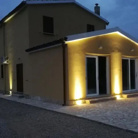 Fiori Di Pesco Couette-café Fertilia