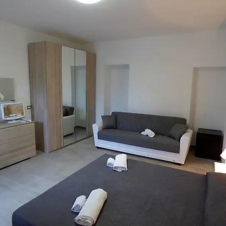 Bed & Breakfast Fiori Di Pesco Fertilia