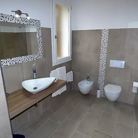 Bed and Breakfast Fiori Di Pesco 3*