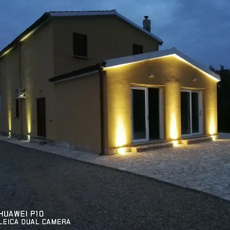 Fiori Di Pesco 3* Fertilia