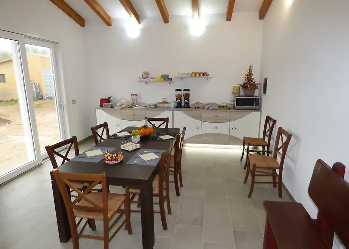 Couette-café Fiori Di Pesco Fertilia