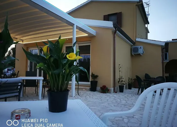 Fiori Di Pesco Couette-café